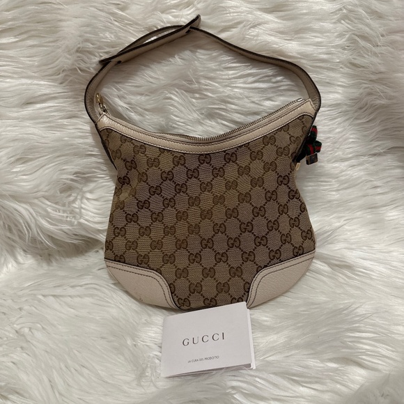 Gucci Handbags - Gucci Purse